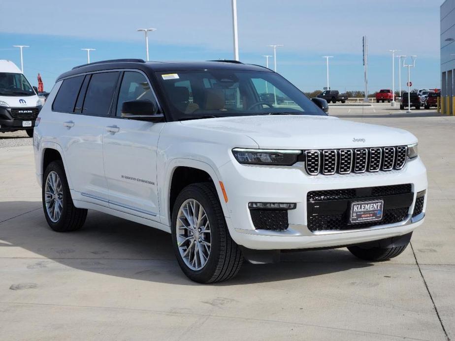 new 2025 Jeep Grand Cherokee L car, priced at $57,041