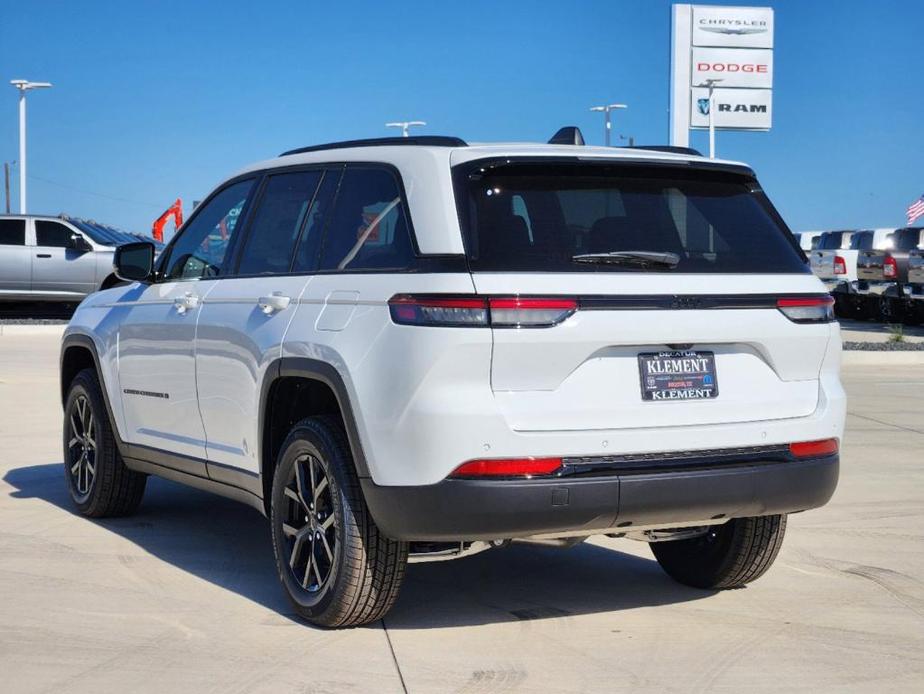 new 2024 Jeep Grand Cherokee car, priced at $38,633