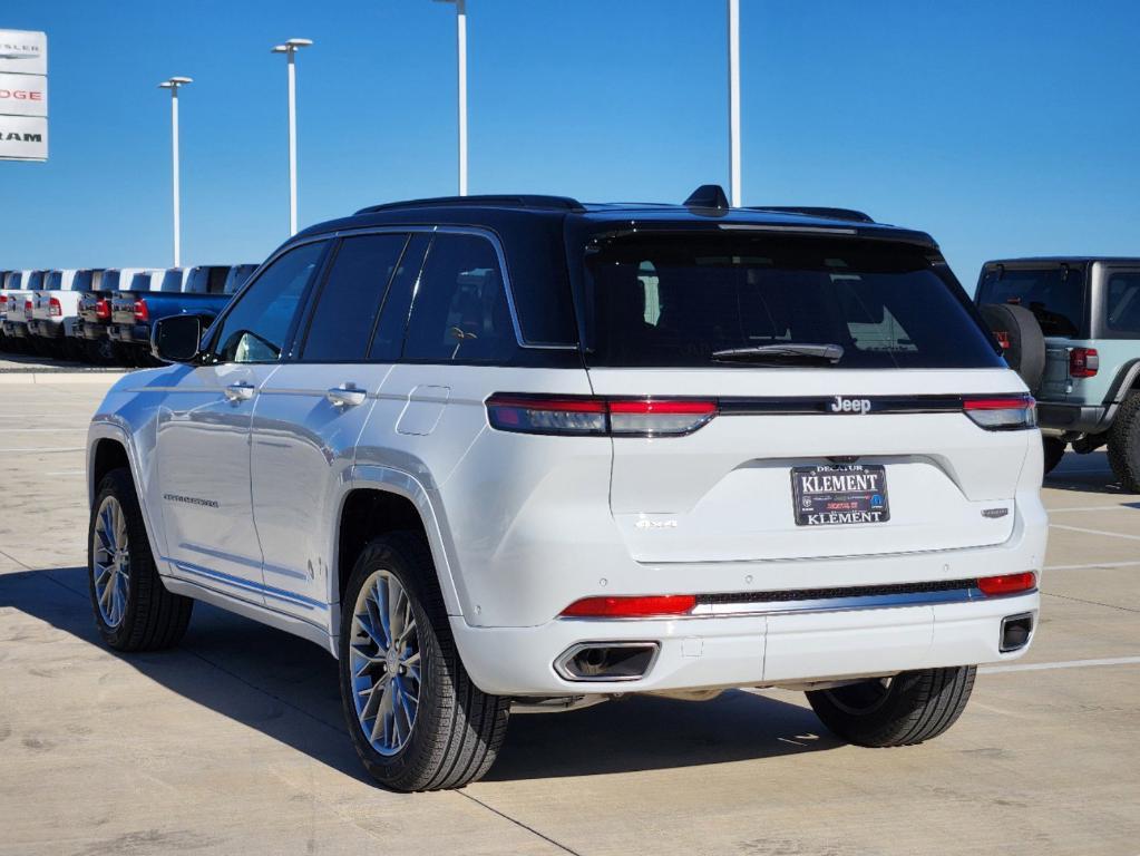 new 2025 Jeep Grand Cherokee car, priced at $55,141