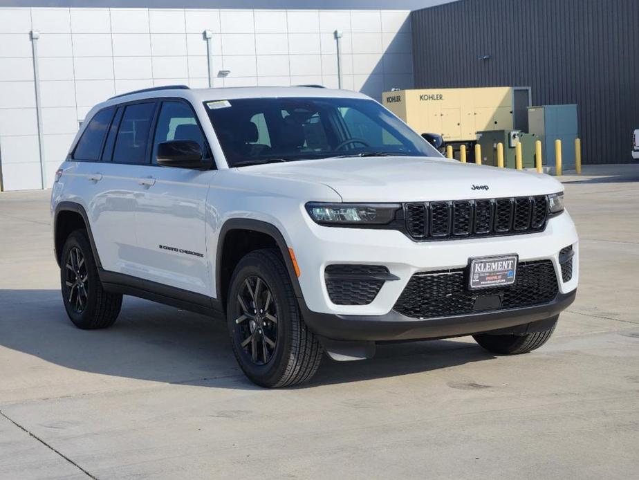 new 2025 Jeep Grand Cherokee car, priced at $43,512