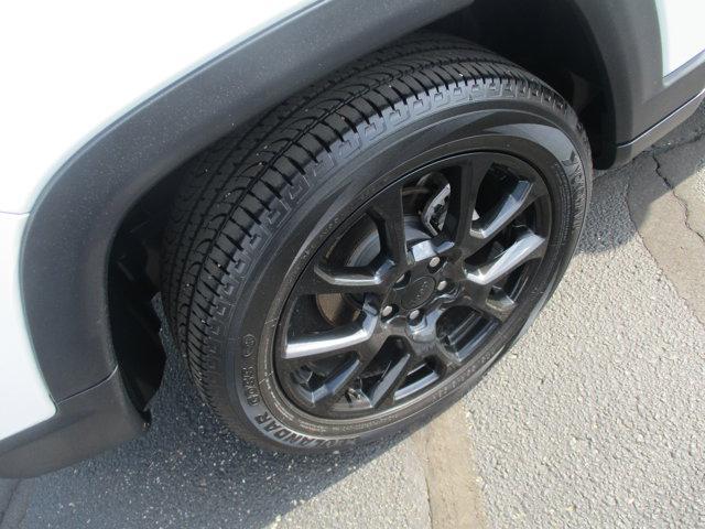 used 2022 Jeep Compass car, priced at $24,995