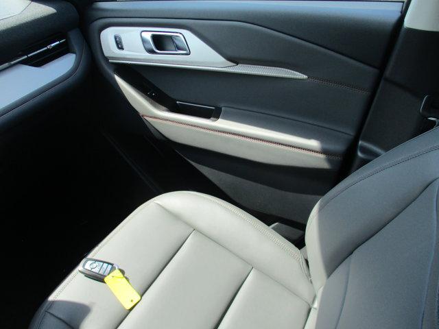 new 2025 Ford Explorer car, priced at $47,495