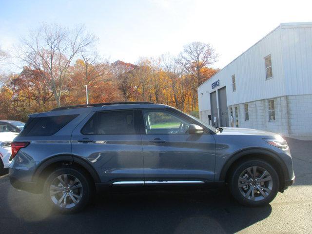 new 2025 Ford Explorer car, priced at $50,495