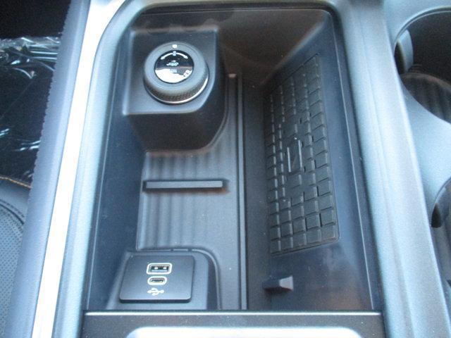 new 2025 Ford Expedition car, priced at $84,060