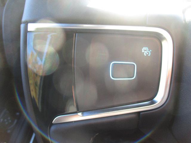 new 2025 Ford Expedition car, priced at $84,060