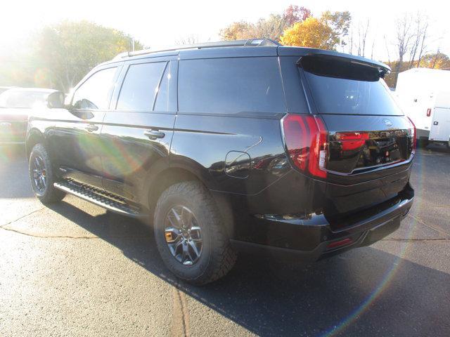 new 2025 Ford Expedition car, priced at $84,060