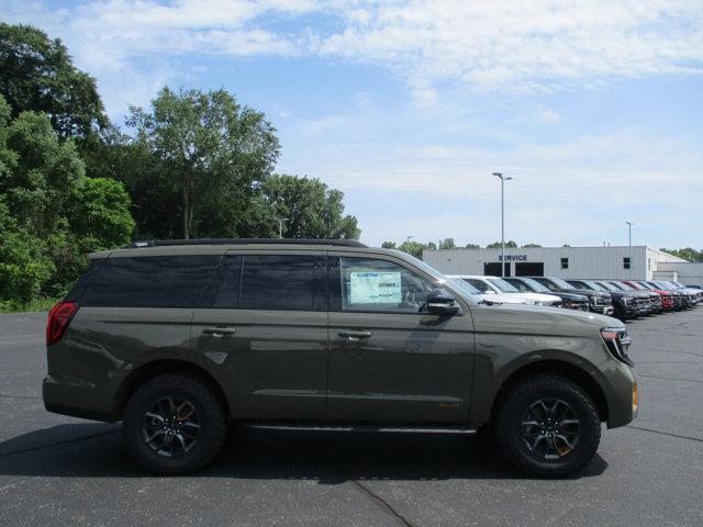 new 2025 Ford Expedition car, priced at $81,995