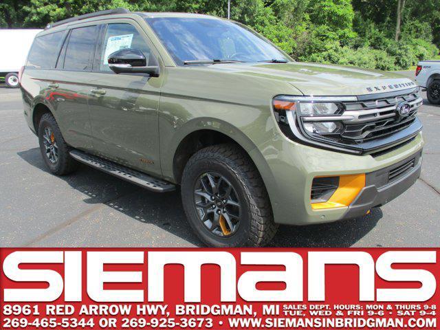 new 2025 Ford Expedition car, priced at $81,995