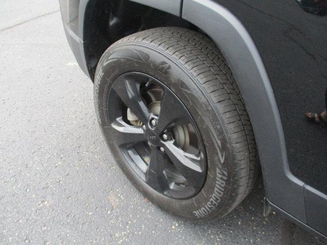 used 2019 Jeep Cherokee car, priced at $17,583