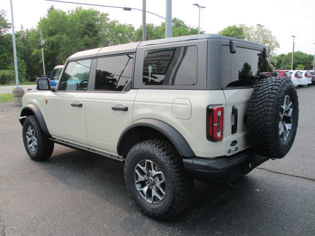 new 2025 Ford Bronco car, priced at $63,425