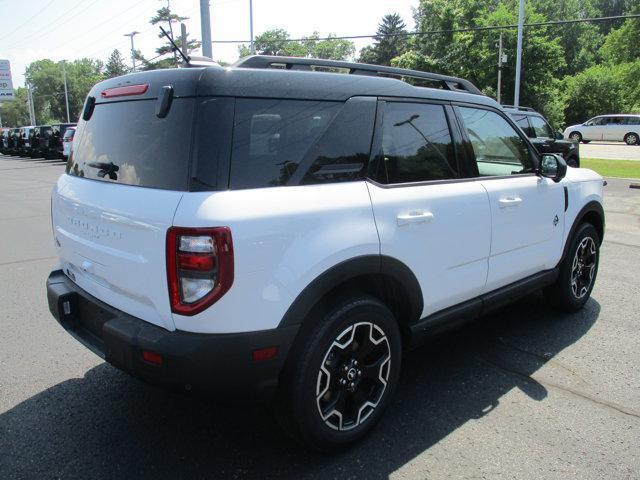 new 2025 Ford Bronco Sport car, priced at $37,995