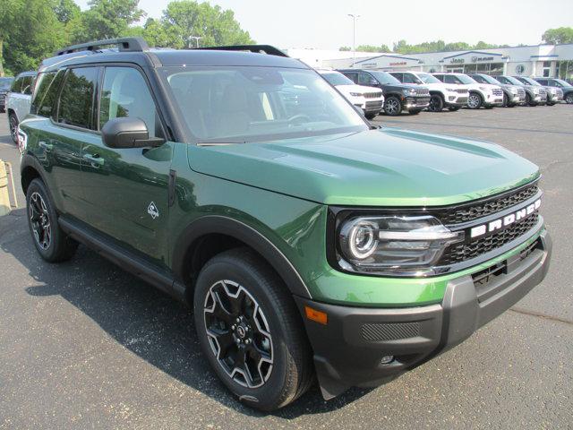 new 2025 Ford Bronco Sport car, priced at $37,995