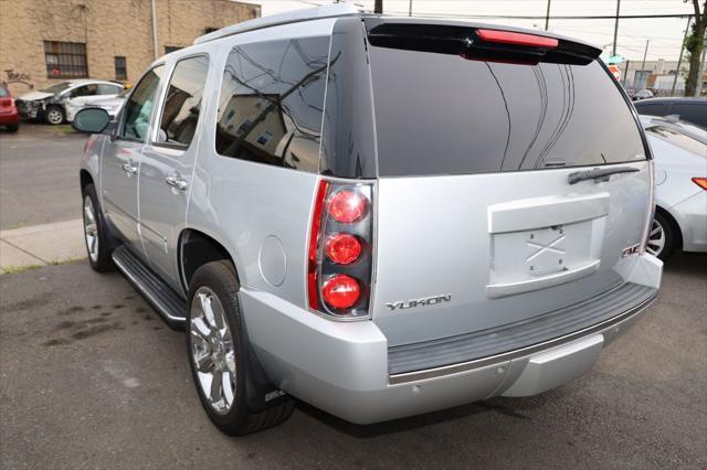 used 2013 GMC Yukon car, priced at $15,875