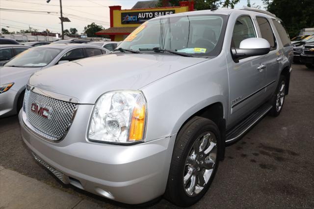 used 2013 GMC Yukon car, priced at $15,875