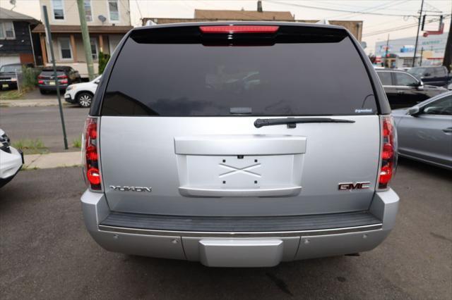 used 2013 GMC Yukon car, priced at $15,875