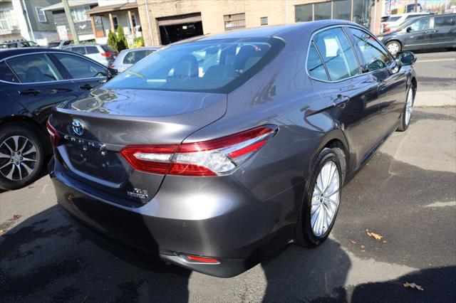 used 2018 Toyota Camry Hybrid car, priced at $17,995