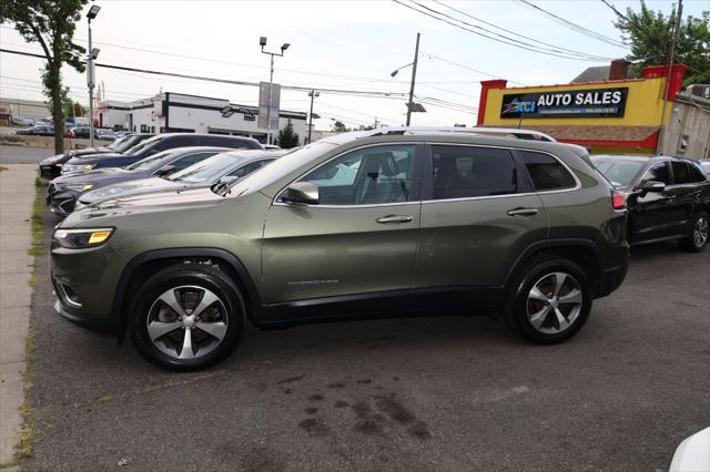 used 2021 Jeep Cherokee car, priced at $17,495