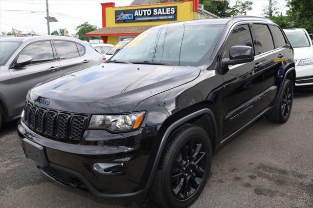 used 2018 Jeep Grand Cherokee car, priced at $14,785