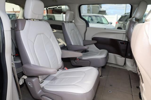 used 2017 Chrysler Pacifica car, priced at $13,995