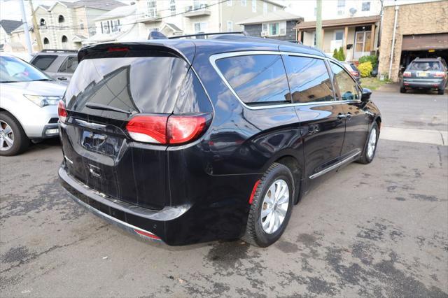 used 2017 Chrysler Pacifica car, priced at $13,995