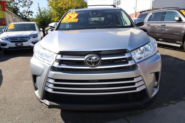 used 2019 Toyota Highlander car, priced at $21,495