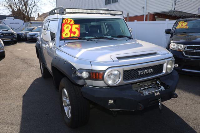 used 2007 Toyota FJ Cruiser car, priced at $10,495