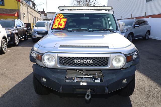 used 2007 Toyota FJ Cruiser car, priced at $10,495