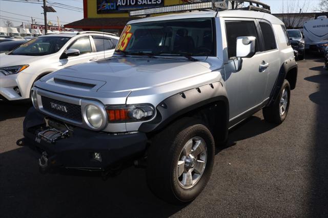 used 2007 Toyota FJ Cruiser car, priced at $10,495