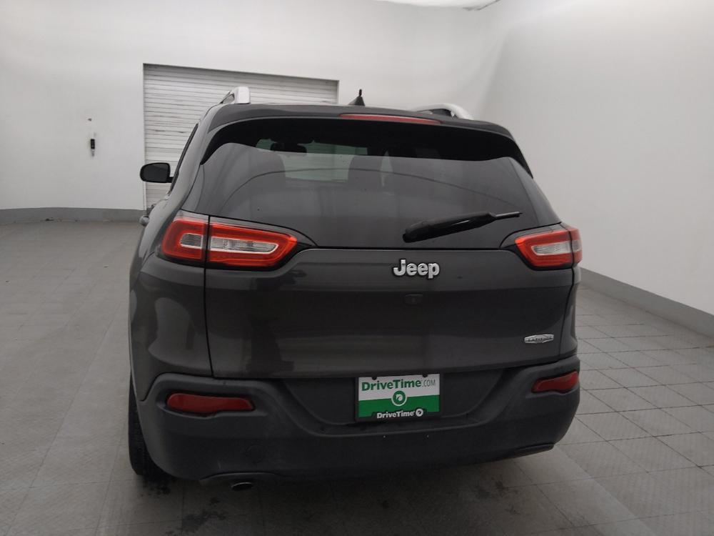 used 2017 Jeep Cherokee car, priced at $13,495
