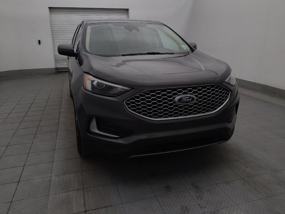 used 2024 Ford Edge car, priced at $26,495