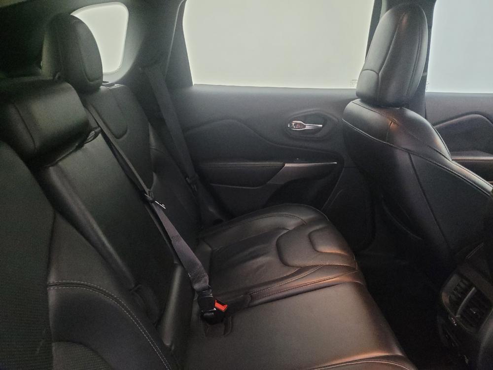 used 2019 Jeep Cherokee car, priced at $16,795