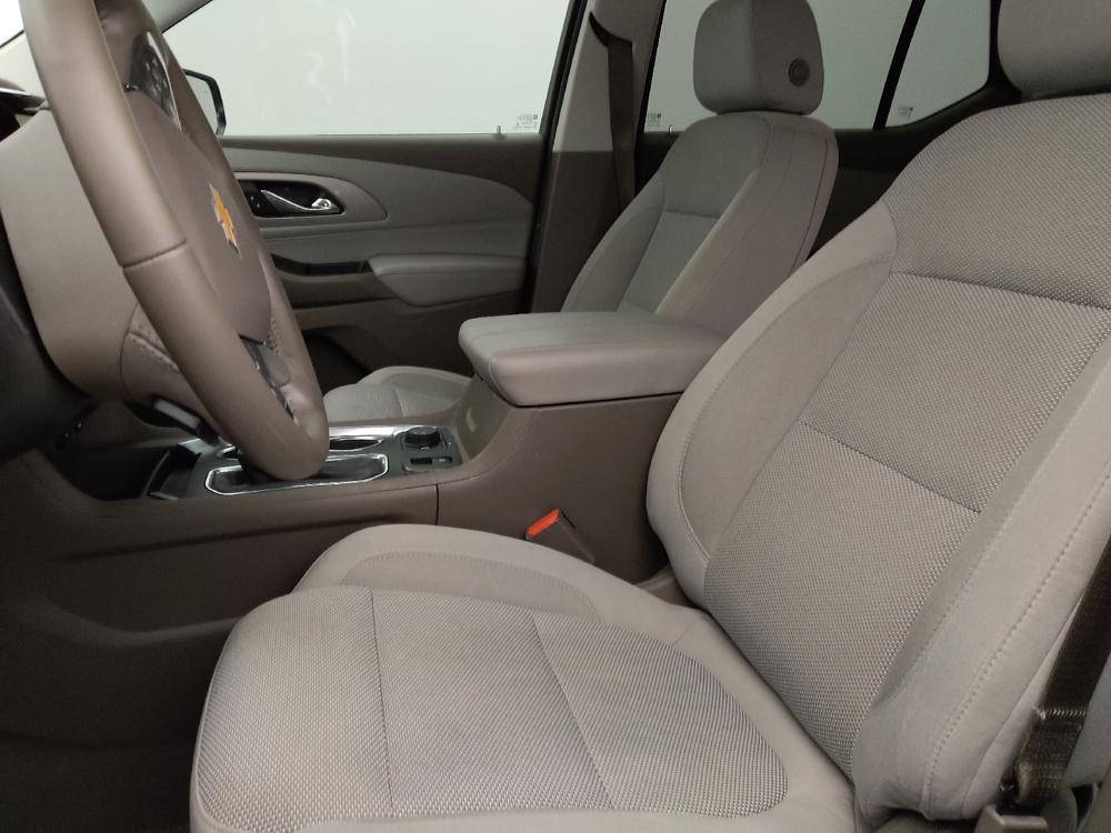 used 2018 Chevrolet Traverse car, priced at $17,895