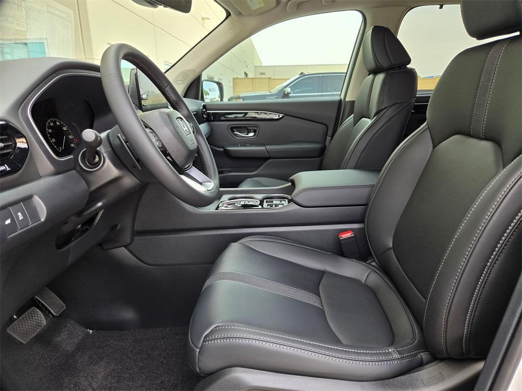 new 2025 Honda Pilot car, priced at $47,804