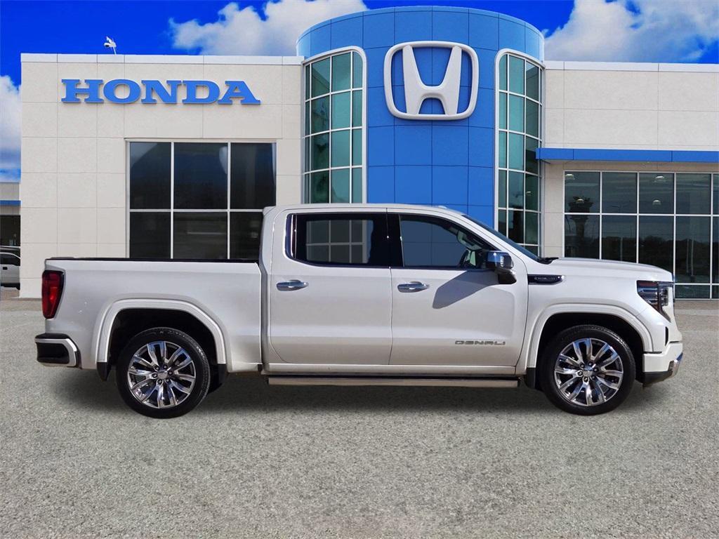 used 2024 GMC Sierra 1500 car, priced at $57,277