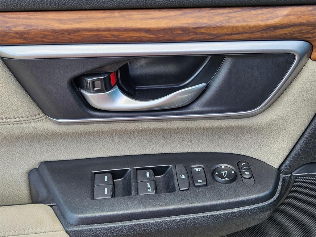 used 2022 Honda CR-V car, priced at $24,000