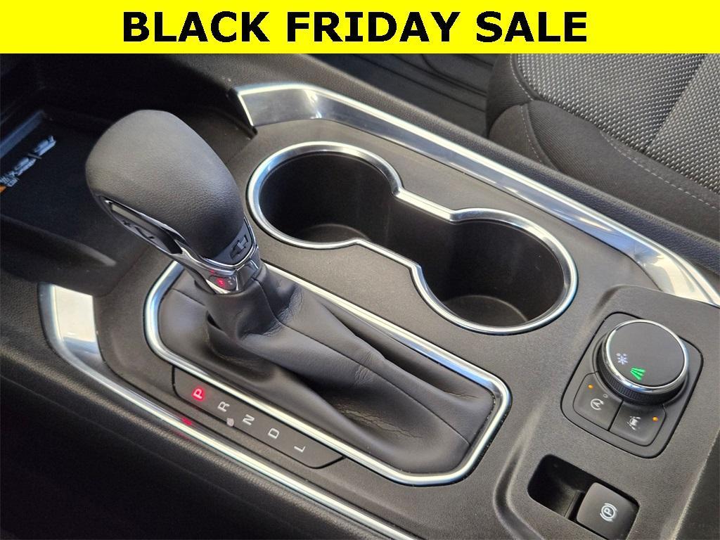 used 2023 Chevrolet Traverse car, priced at $30,000