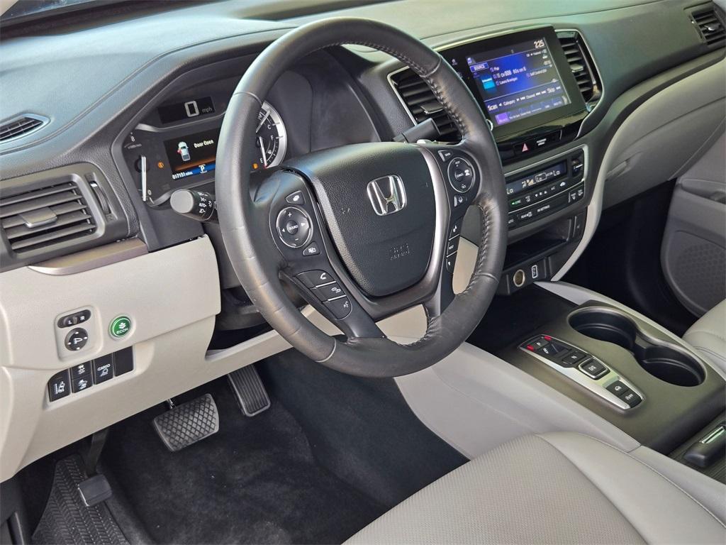 used 2023 Honda Ridgeline car, priced at $32,418
