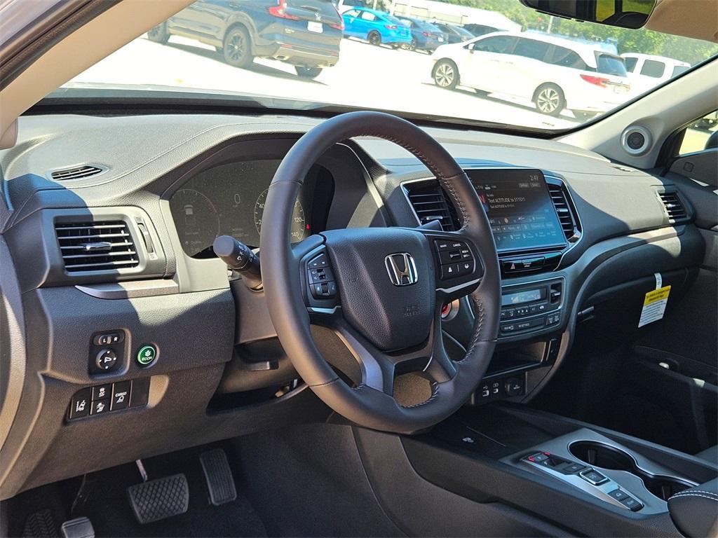 new 2025 Honda Ridgeline car, priced at $39,793
