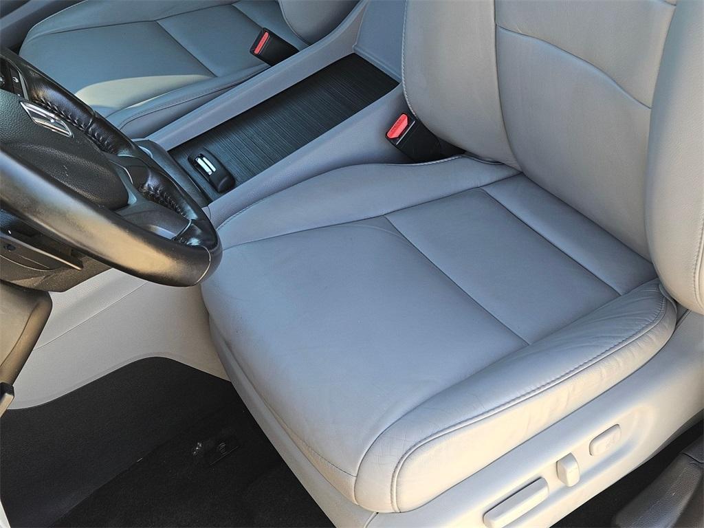 used 2021 Honda Pilot car, priced at $26,498