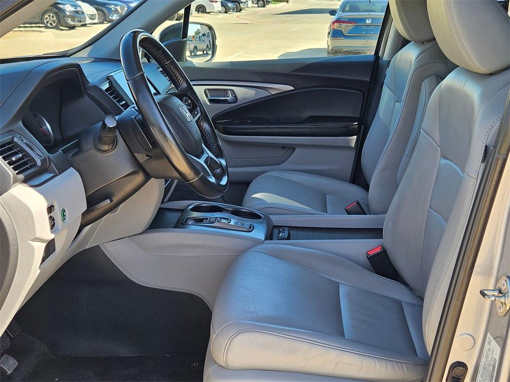 used 2021 Honda Pilot car, priced at $26,498
