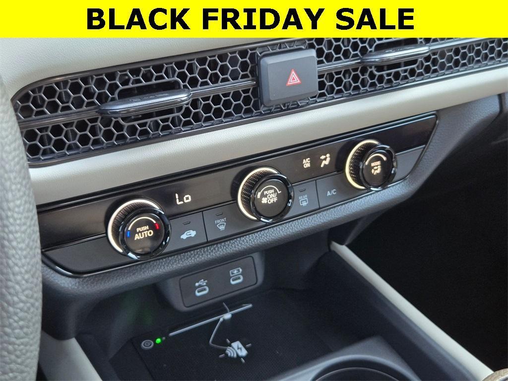 new 2026 Honda HR-V car, priced at $28,521