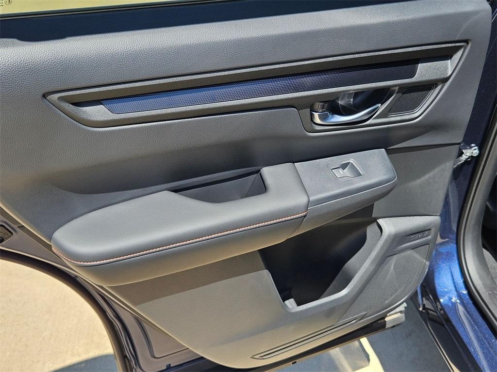 new 2025 Honda CR-V Hybrid car