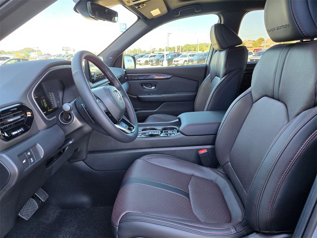 new 2025 Honda Pilot car, priced at $56,530