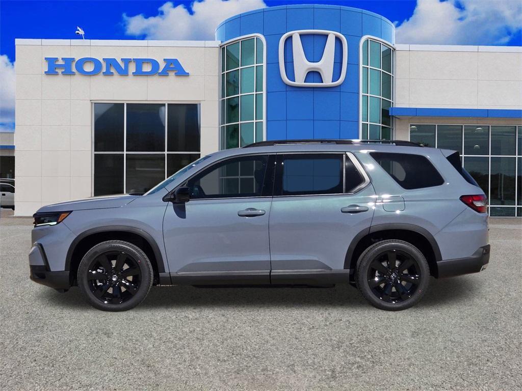 new 2025 Honda Pilot car, priced at $56,530