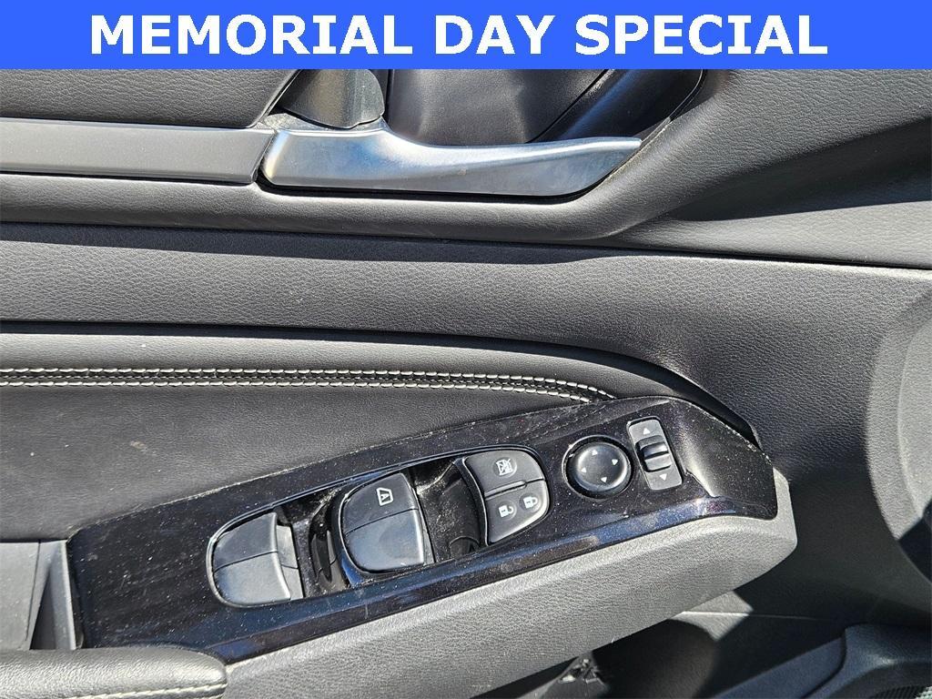 used 2023 Nissan Altima car, priced at $23,250