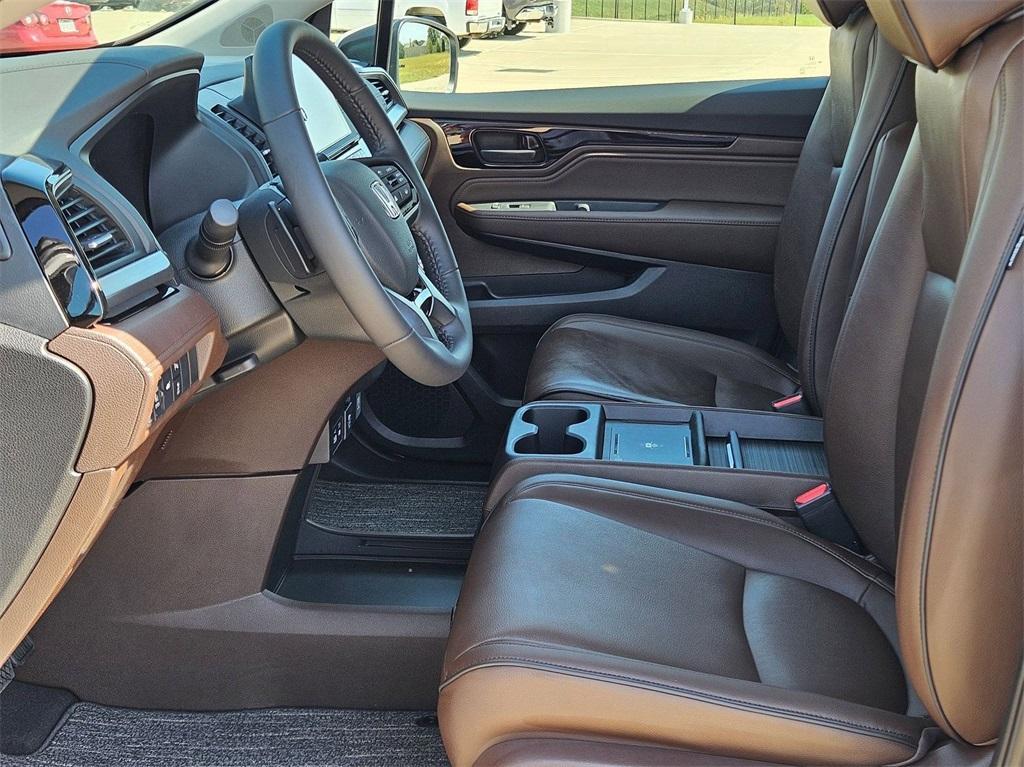 new 2025 Honda Odyssey car, priced at $48,815