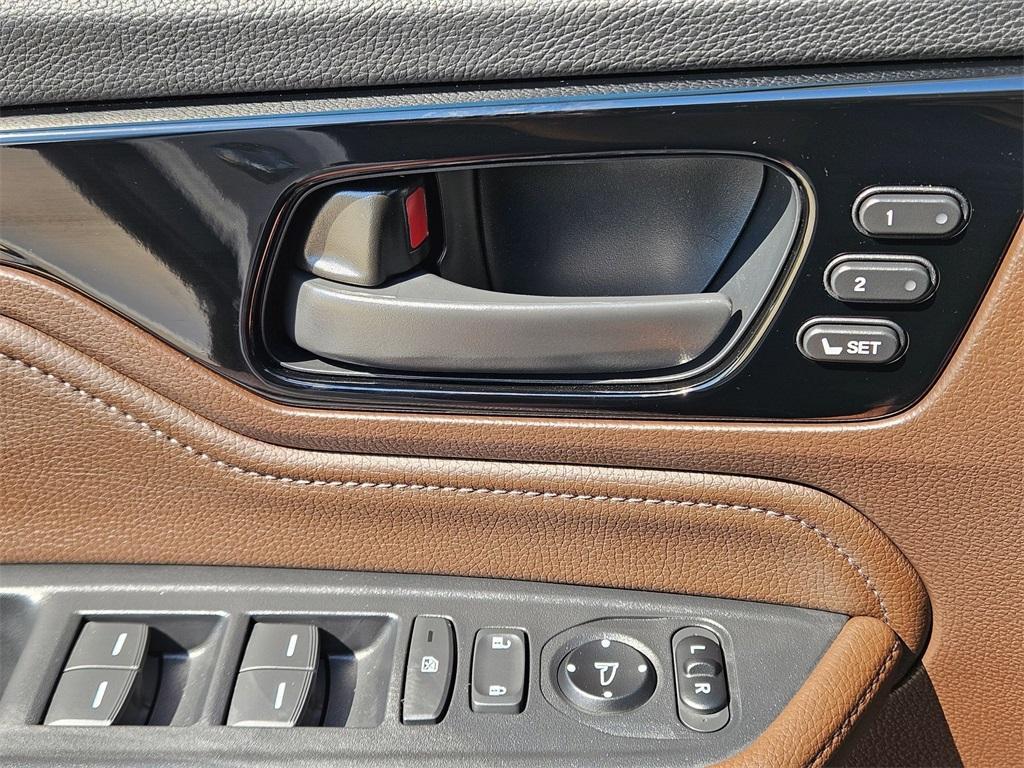 new 2025 Honda Odyssey car, priced at $48,815
