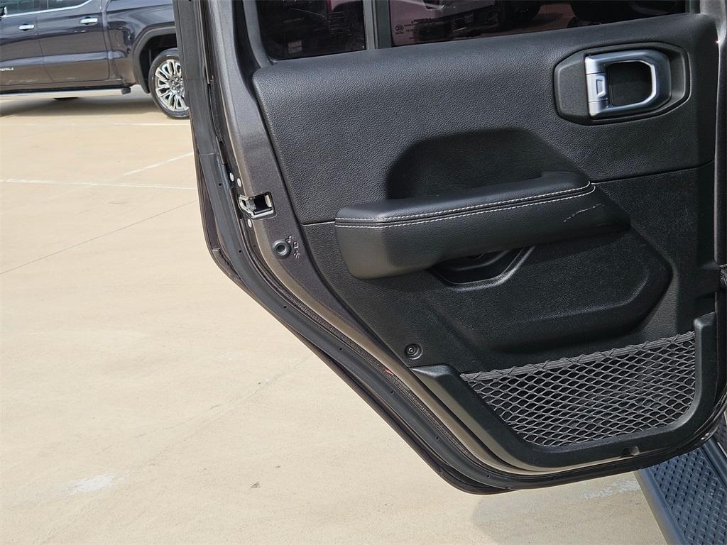 used 2021 Jeep Gladiator car, priced at $30,000