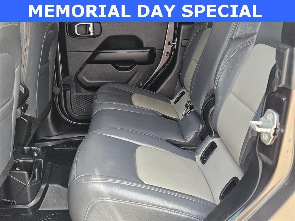 used 2021 Jeep Gladiator car, priced at $31,307
