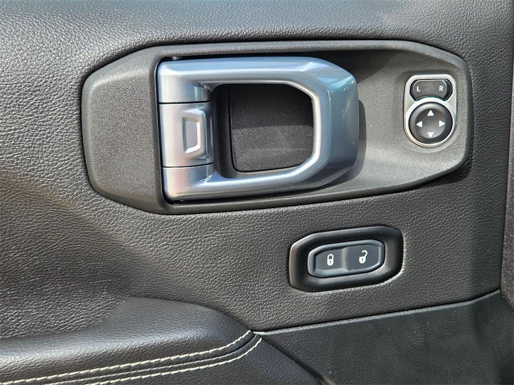 used 2021 Jeep Gladiator car, priced at $30,000